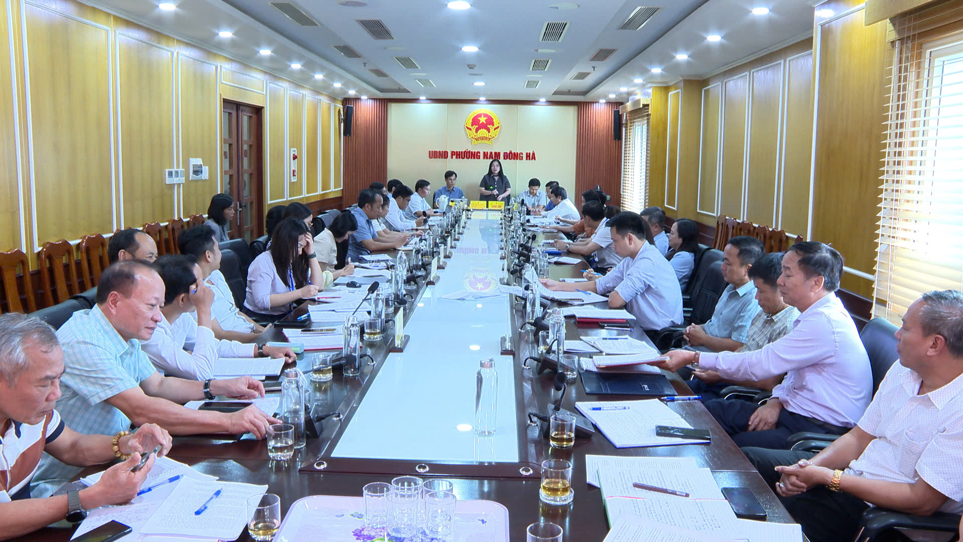UBND phường Nam Đông Hà đánh giá tình hình thực hiện kế hoạch kinh tế - xã hội, quốc phòng - an ninh 9 tháng đầu năm 2026 và triển khai nhiệm vụ trọng tâm quý IV năm 2026